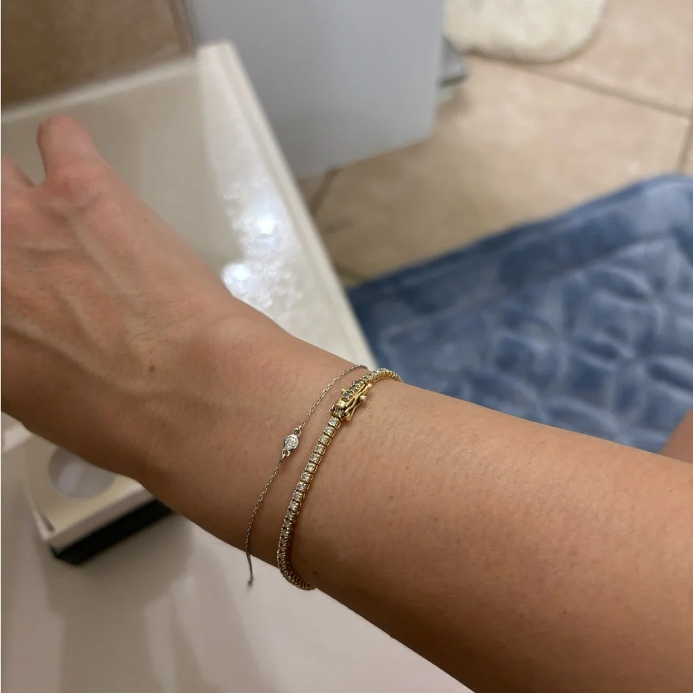 - Aurate Mini Diamond Bezel Bracelet- 14k white gold - Picture 3 of 9